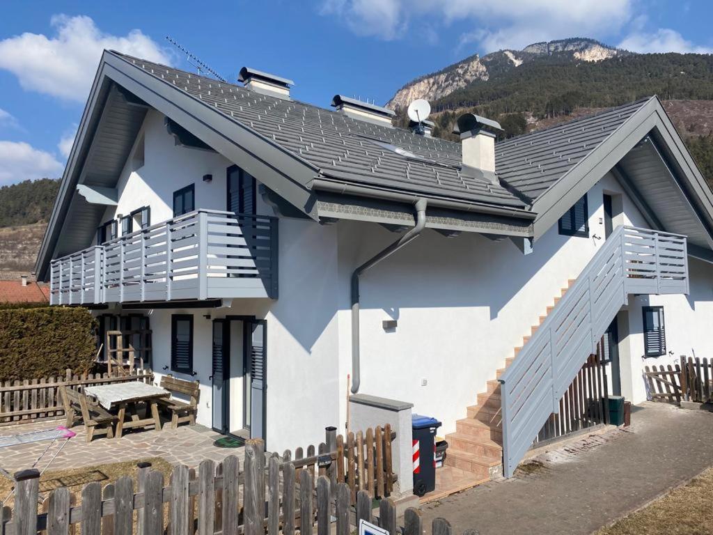 Апартаменты Casa Fam.Barbolini Тезеро Экстерьер фото